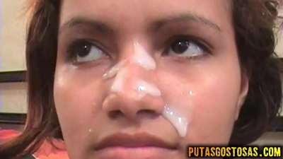 Tinka krijgt sperma op haar gezicht na anale seks